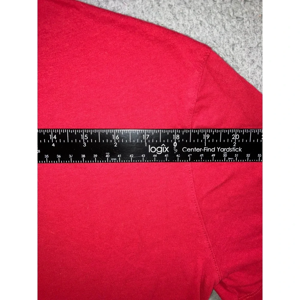 Nike NFL Tampa Bay Buccaneers T-Shirt Women M Red Cropped Ringer Graphic Tee